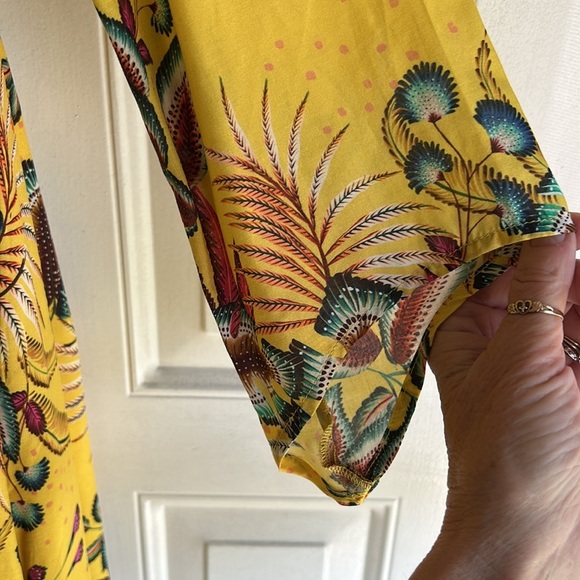 FARM RIO + ANTHROPOLOGIE SMOCKED MINI DRESS IN YELLOW TROPICAL SIZE XS - Picture 5 of 15